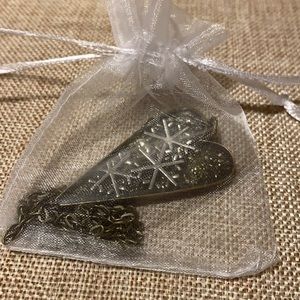Snowflake Handmade Heart Necklace One of a Kind New